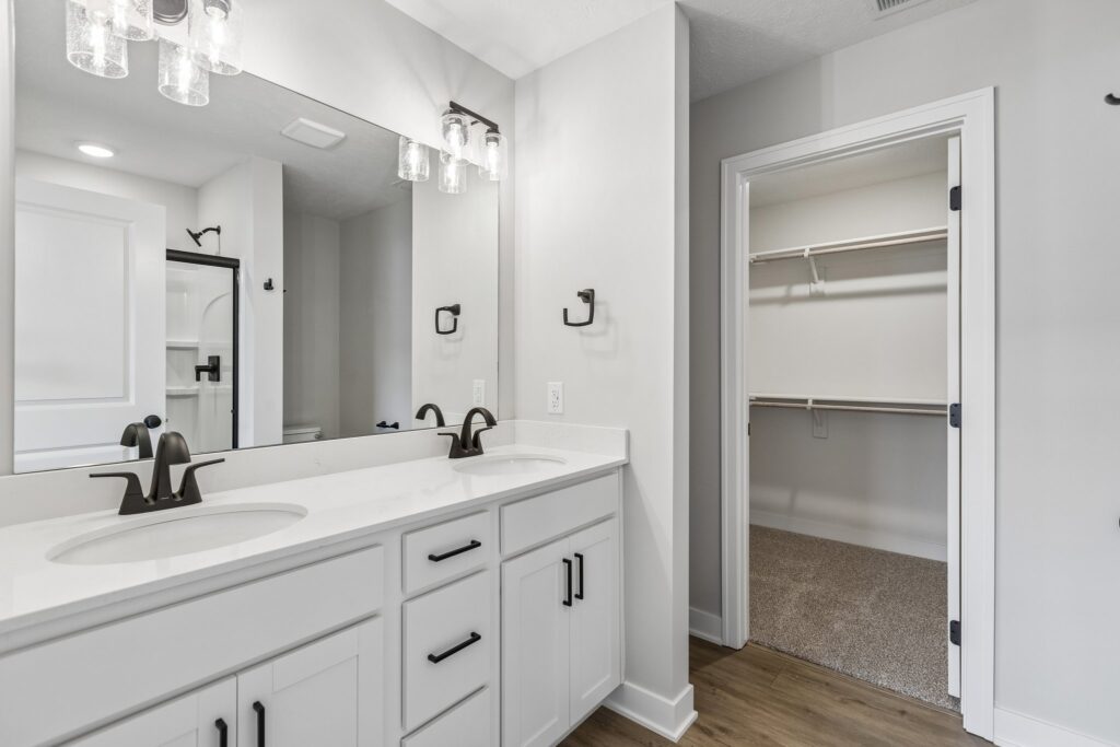 14-web-or-mls-8794 - 11422 N 160th Ct_014