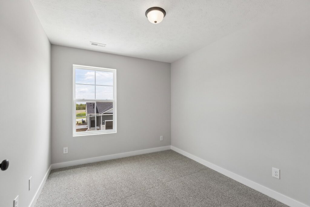 19-web-or-mls-8794 - 11422 N 160th Ct_019