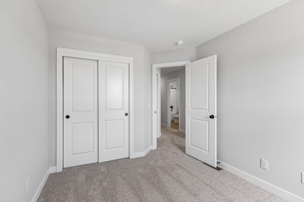 20-web-or-mls-8794 - 11422 N 160th Ct_020