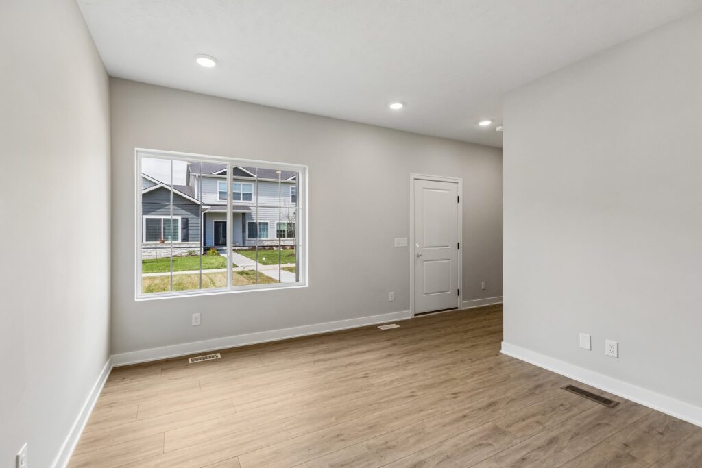 5-web-or-mls-8794 - 11422 N 160th Ct_005
