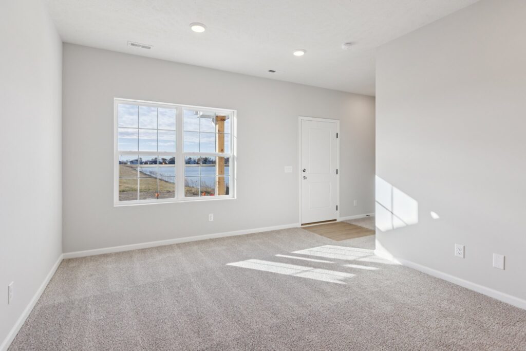 6-web-or-mls-7508 - 4703 E 21st St_006