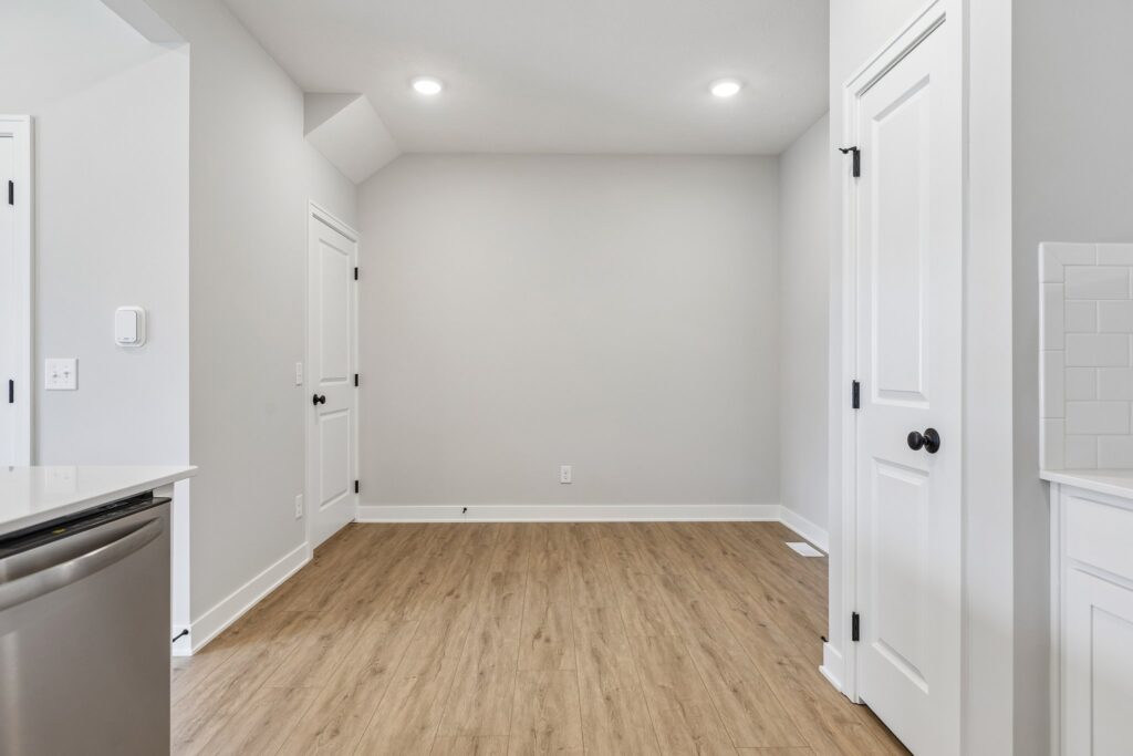 6-web-or-mls-8794 - 11422 N 160th Ct_006