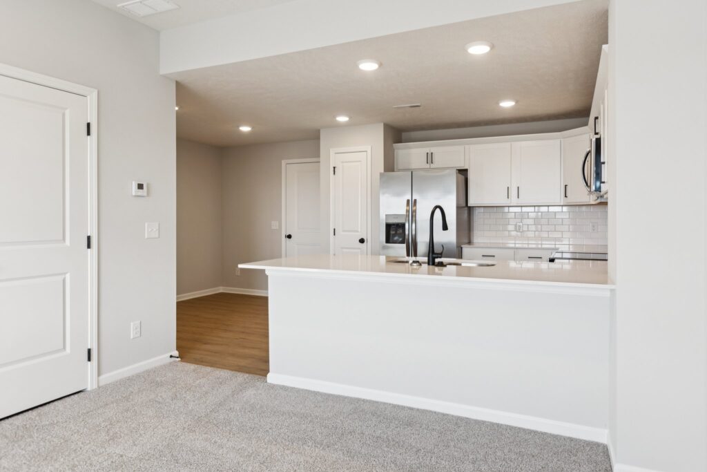 9-web-or-mls-7508 - 4703 E 21st St_009