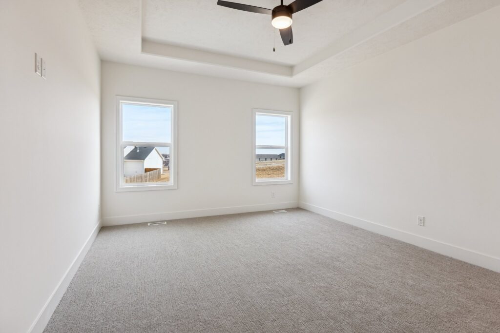 13-web-or-mls-8042 - 11121 N 162nd Cir_013