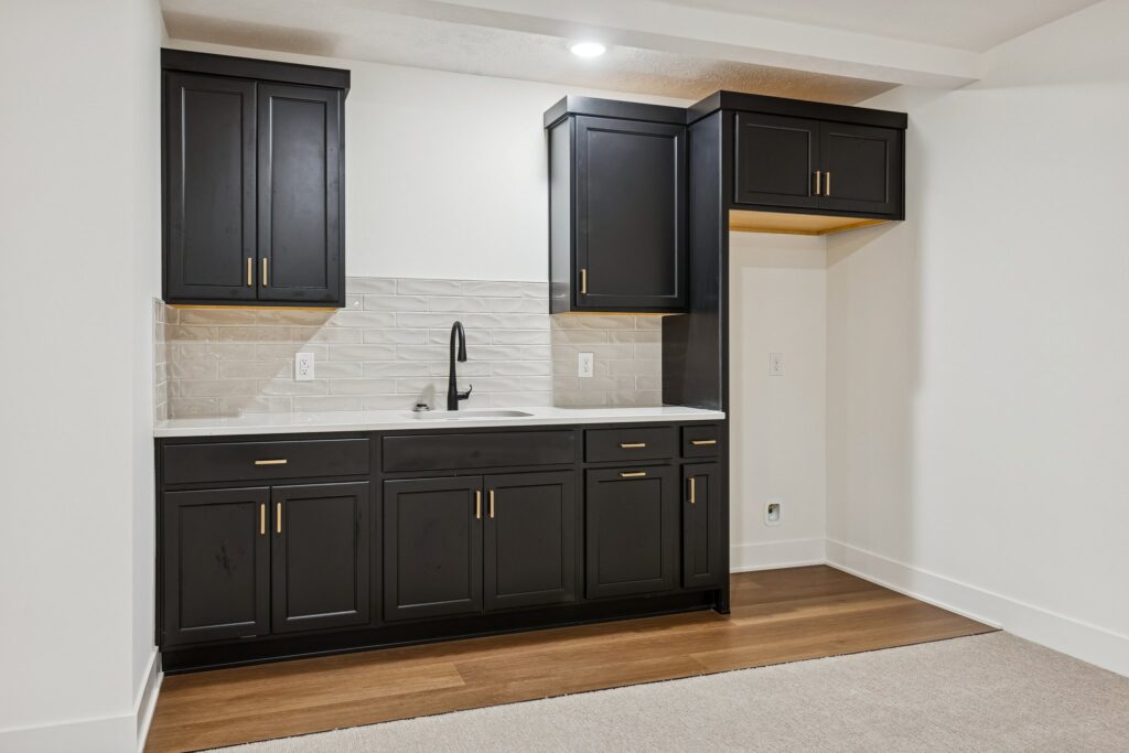 25-web-or-mls-8042 - 11121 N 162nd Cir_025