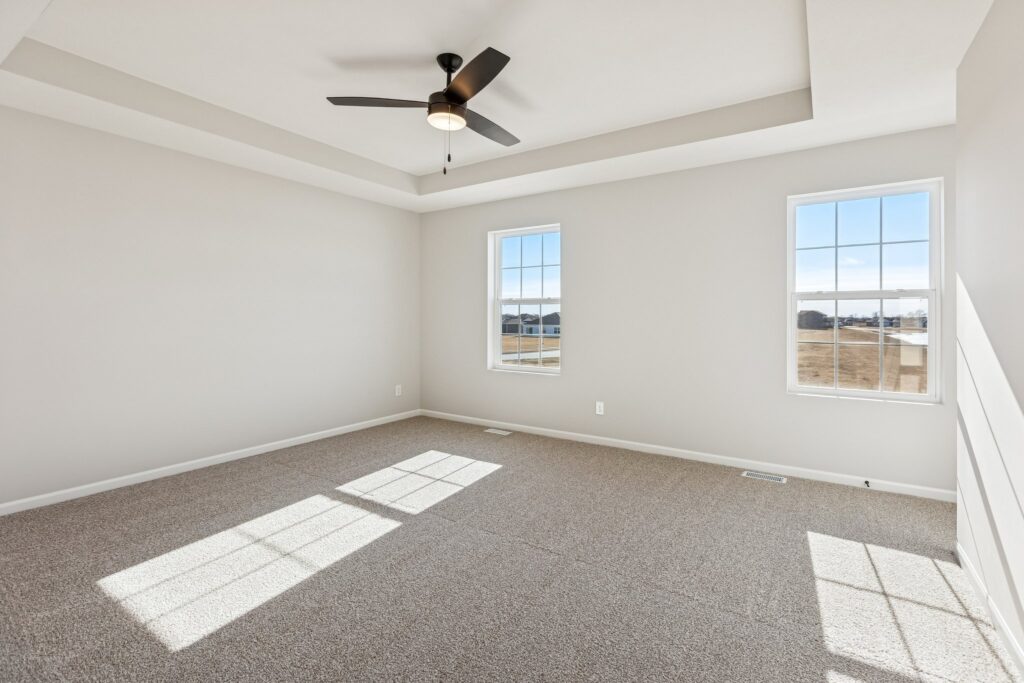 13-web-or-mls-7961 - 4715 E 21st Ave_013