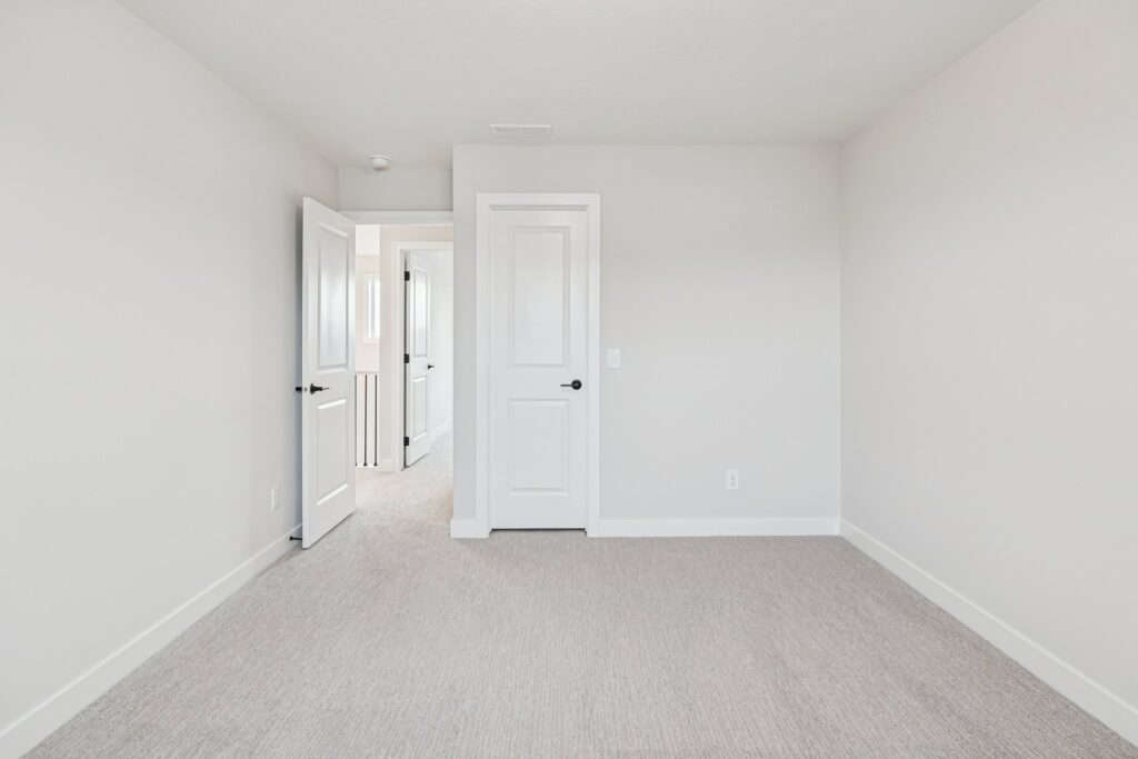 21-web-or-mls-7690 - 6320 N 207th St_021