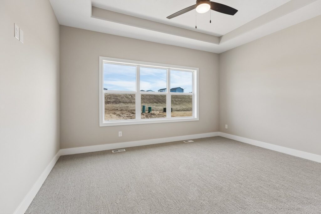 21-web-or-mls-8241 - 11103 N 173rd St - 021