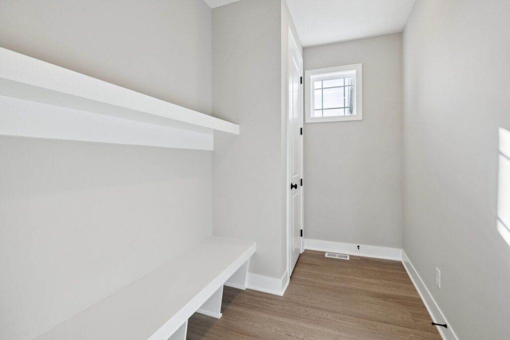 29-web-or-mls-7729 - 18410 Sycamore Dr_029