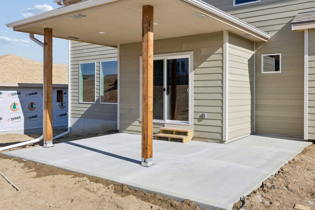 35-web-or-mls-8044 - 10908 N 159th Ave_035