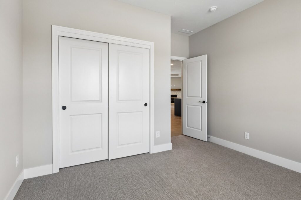 5-web-or-mls-8241 - 11103 N 173rd St - 005
