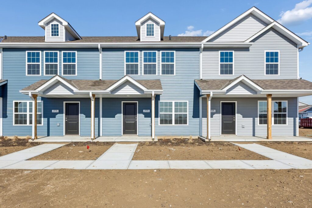 76-web-or-mls-7961 - 4715 E 21st Ave_001 (4)