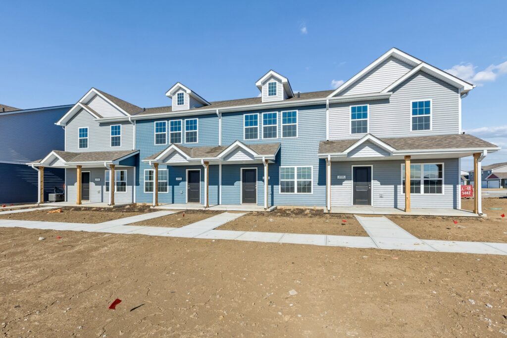 77-web-or-mls-7961 - 4715 E 21st Ave_002 (4)