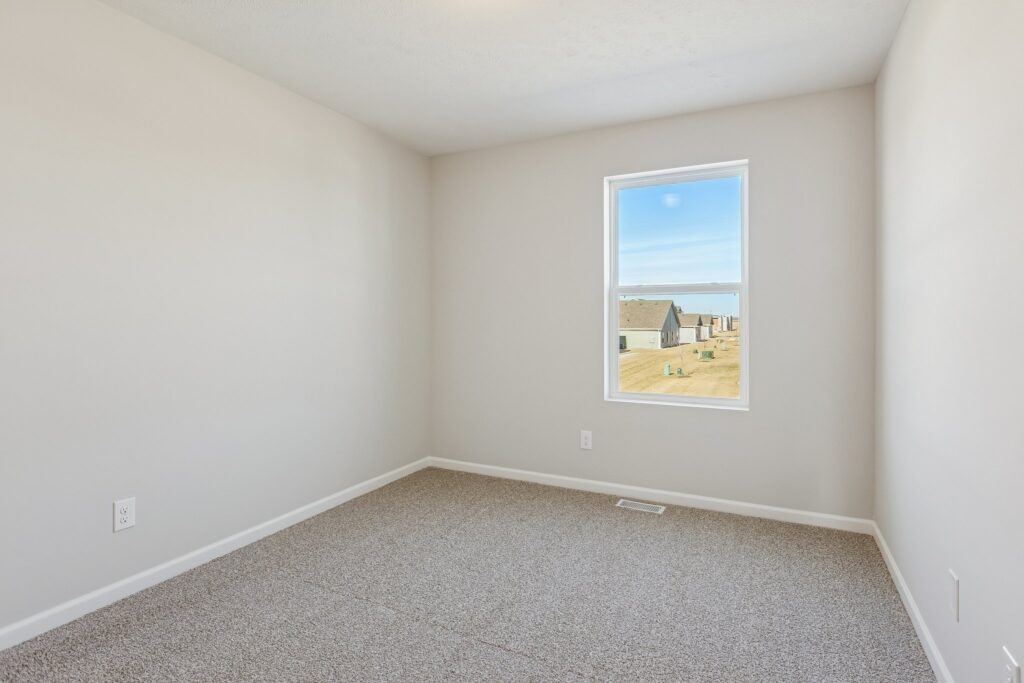 97-web-or-mls-7961 - 4715 E 21st Ave_022 (4)