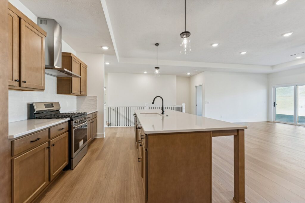 12-web-or-mls-8063 - 8608 Reed St_012