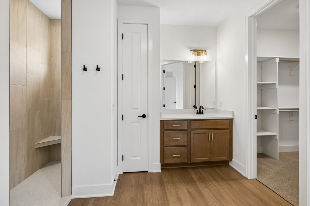 15-web-or-mls-8216 - 12509 S 89th St_015