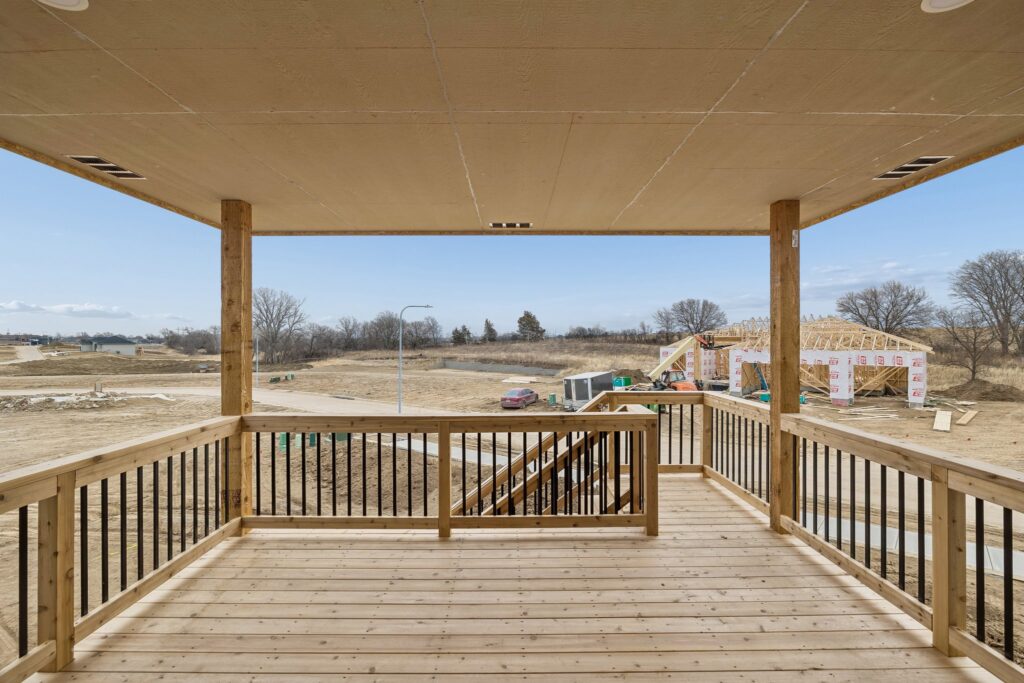 32-web-or-mls-8216 - 12509 S 89th St_032