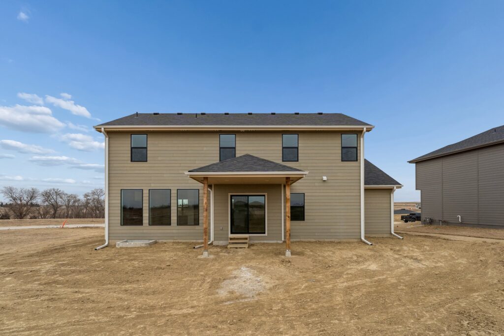 33-web-or-mls-8064 - 8606 Legacy St_033