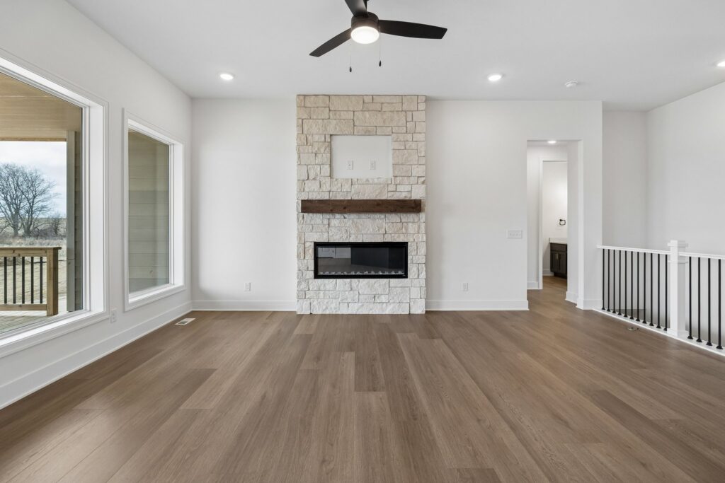 6-web-or-mls-8216 - 12509 S 89th St_006