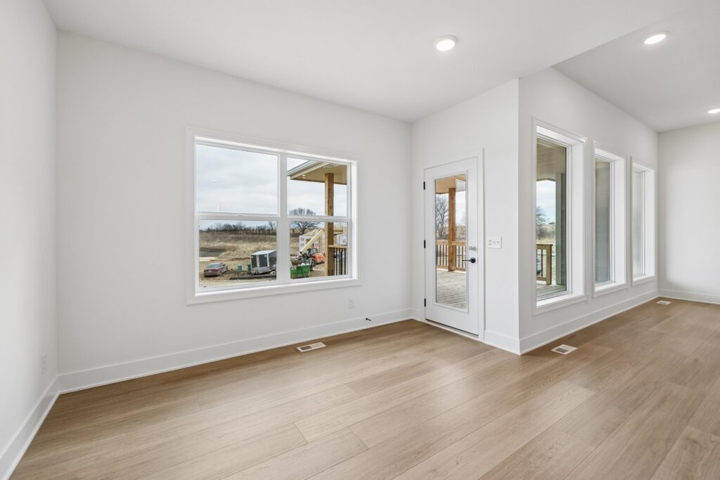 9-web-or-mls-8216 - 12509 S 89th St_009