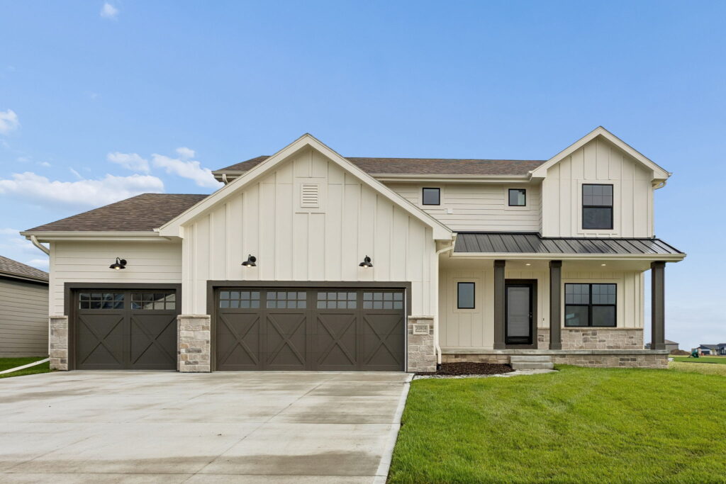 1-web-or-mls-10023 - 20808 Kansas Ave_001
