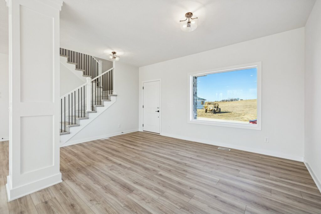 17-web-or-mls-7926 - 18055 Sycamore Dr_017