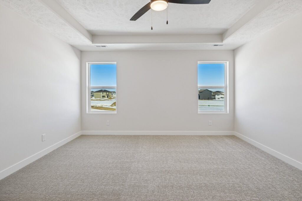 18-web-or-mls-8134 - 20808 Kansas Ave_018