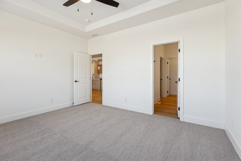 22-web-or-mls-7960 - 21428 Z St_022