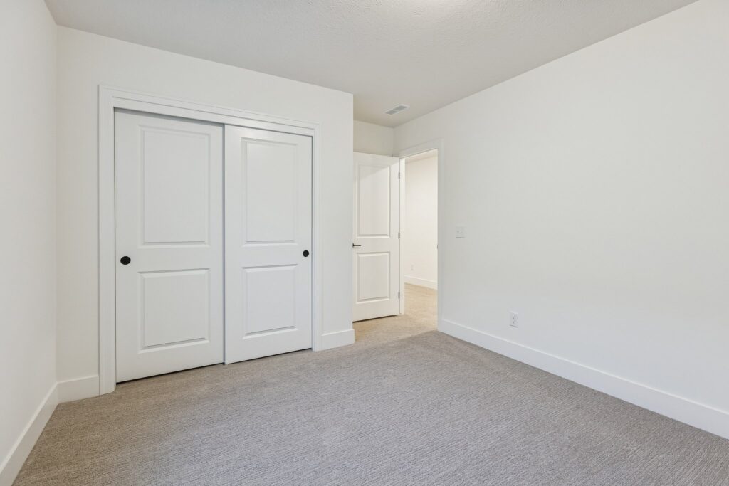 29-web-or-mls-7960 - 21428 Z St_029