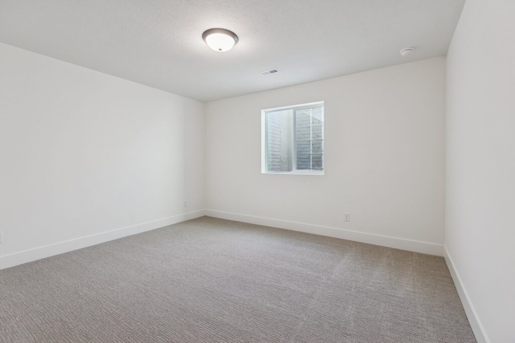 31-web-or-mls-7960 - 21428 Z St_031