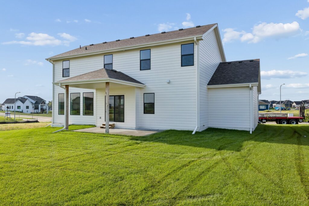34-web-or-mls-10023 - 20808 Kansas Ave_034