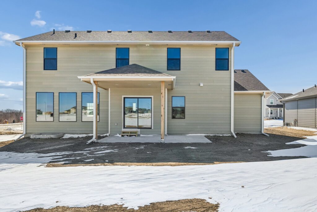 34-web-or-mls-8134 - 20808 Kansas Ave_034