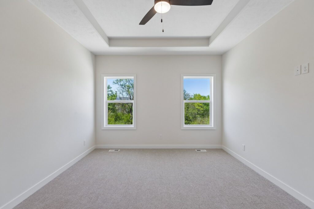 15-web-or-mls-8745 - 11306 Portage Cir_014
