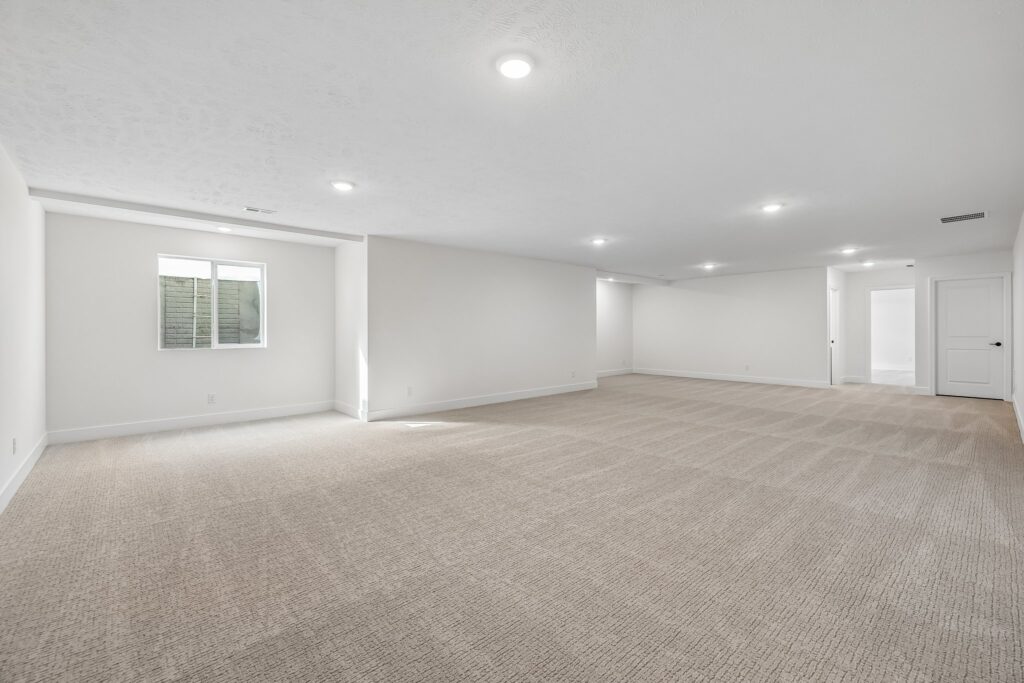 24-web-or-mls-8267 - 21417 Z Street_024