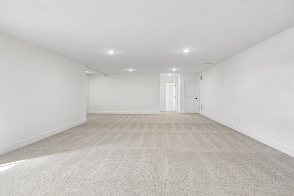 25-web-or-mls-8267 - 21417 Z Street_025