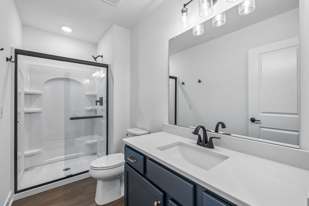 28-web-or-mls-8267 - 21417 Z Street_028