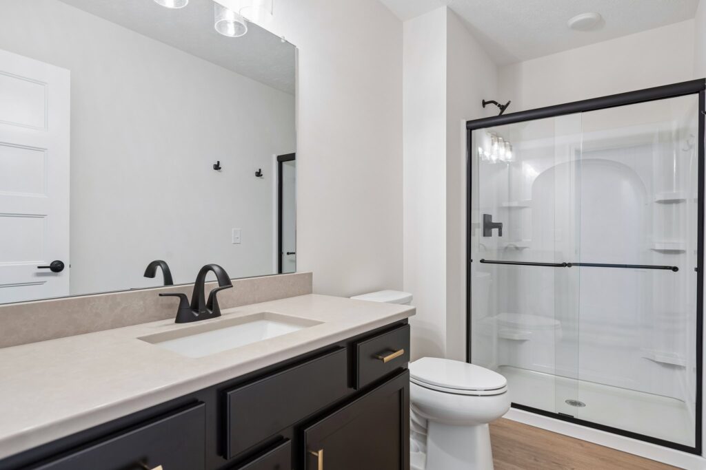 32-web-or-mls-8793 - 7805 N 167th Ave_032