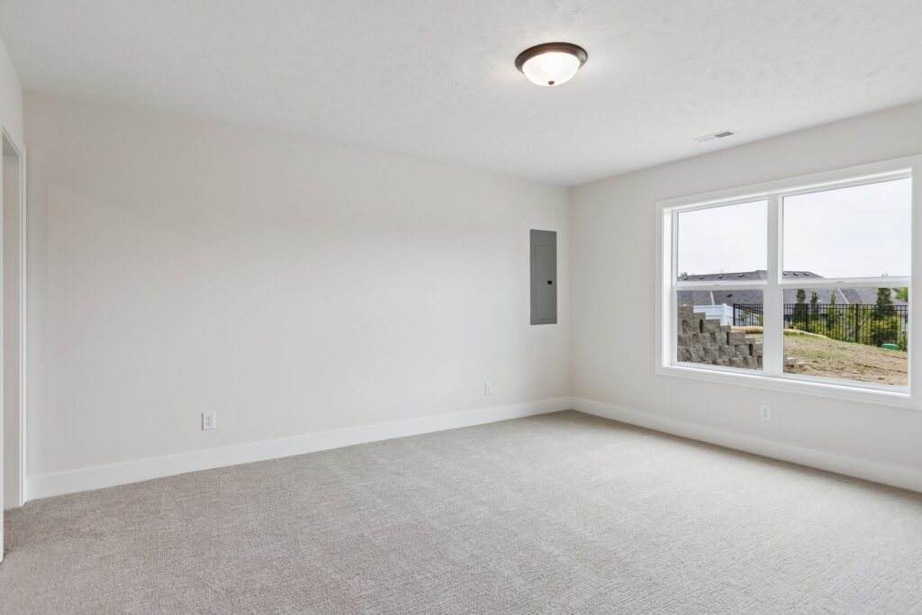 33-web-or-mls-8793 - 7805 N 167th Ave_033