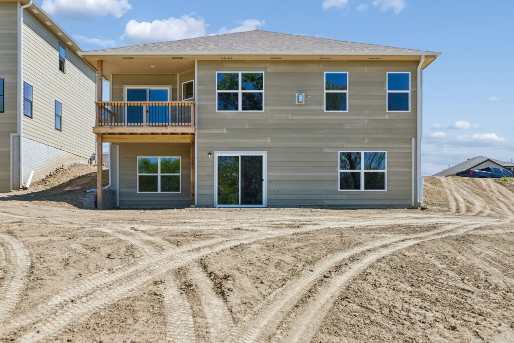 35-web-or-mls-8745 - 11306 Portage Cir_035