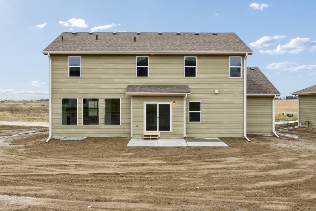 45-web-or-mls-8512 - 6221 N 210th St_045