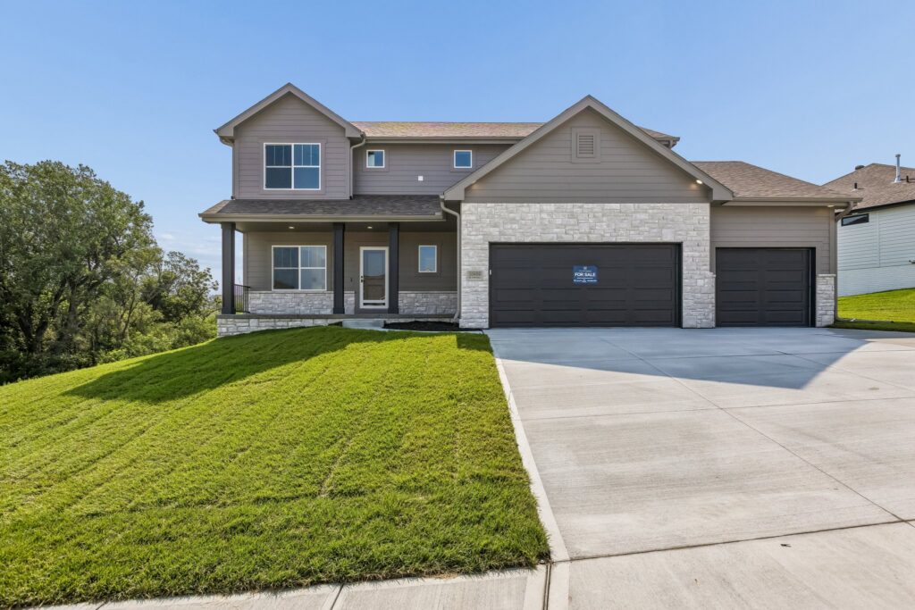 1-web-or-mls-9657 - 11209 N 173rd St_001