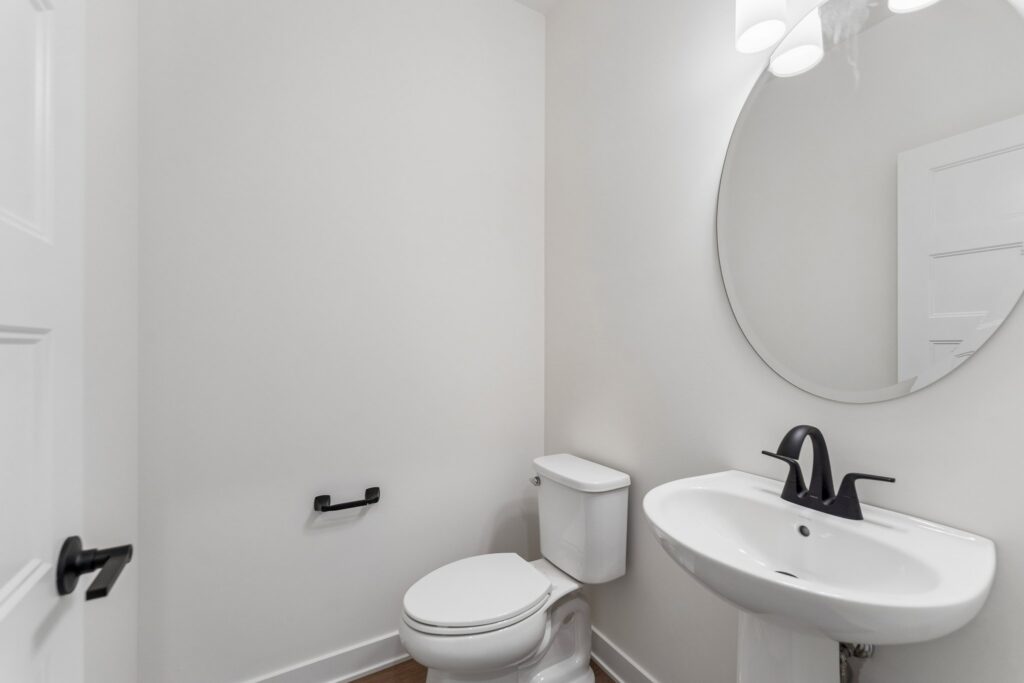 12-web-or-mls-9343 - 11101 N 161st St_012