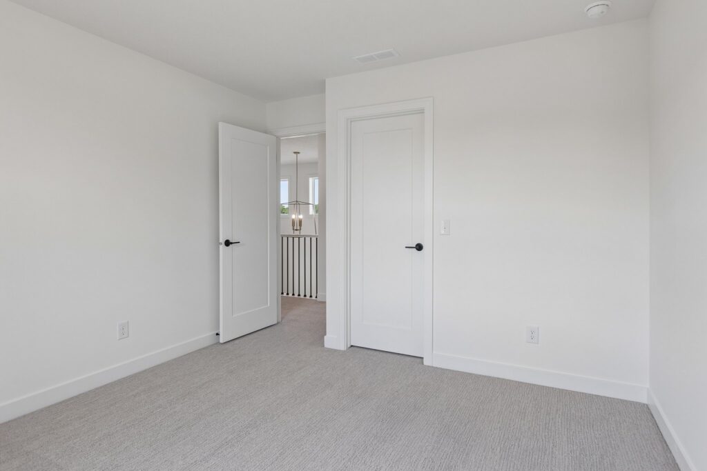 12-web-or-mls-9658 - 10959 N 173rd Ave_012