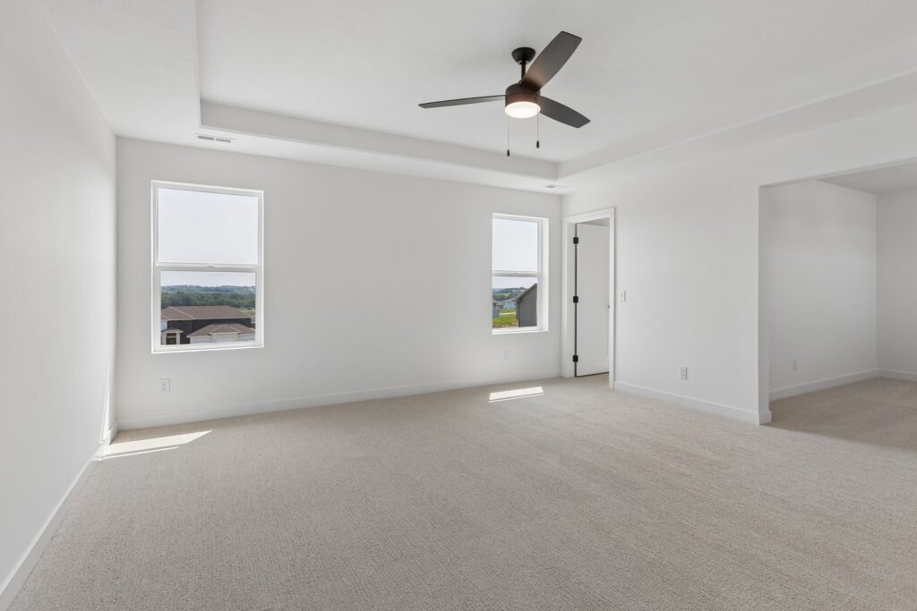 12-web-or-mls-9659 - 11103 N 161st Ave_012