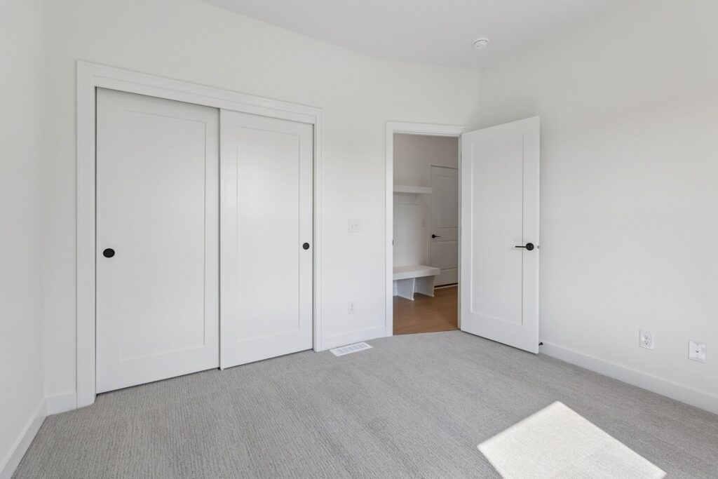 15-web-or-mls-9658 - 10959 N 173rd Ave_015