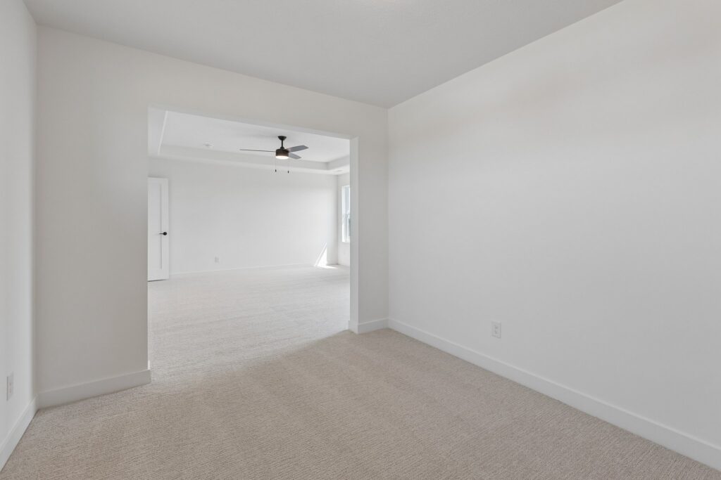 16-web-or-mls-9659 - 11103 N 161st Ave_016