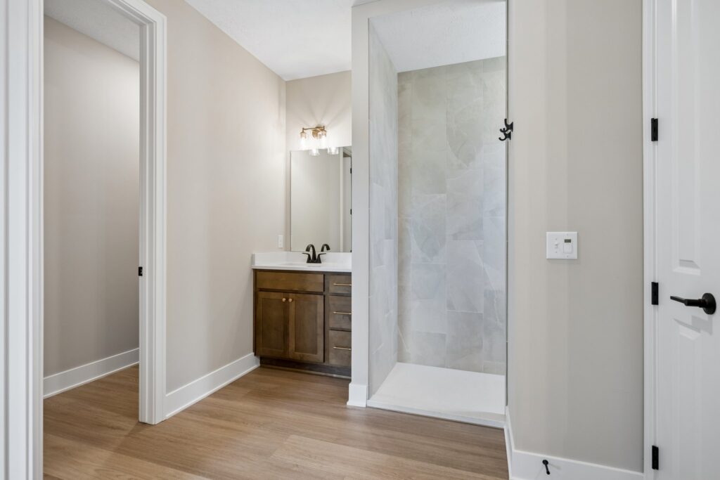 16-web-or-mls-9801 - 3812 Prairie Breeze Rd_016