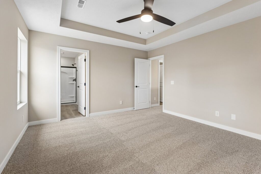 17-web-or-mls-8363 - 7713 N 116th Ave - 017