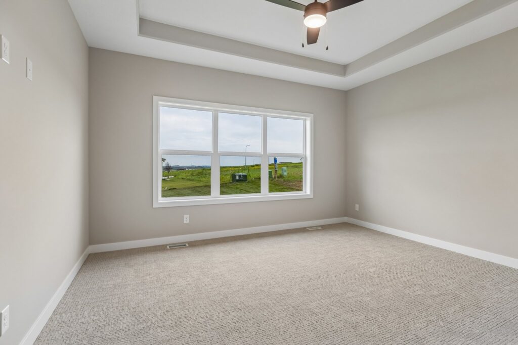 19-web-or-mls-9341 - 17118 Cora St_019