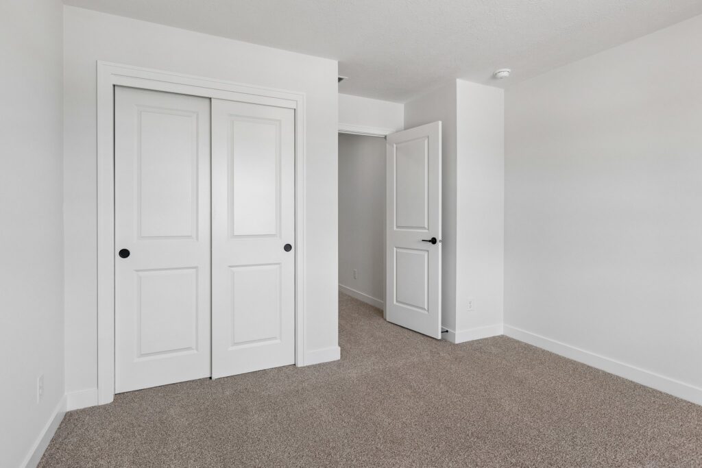 23-web-or-mls-16101 Isabella St_023